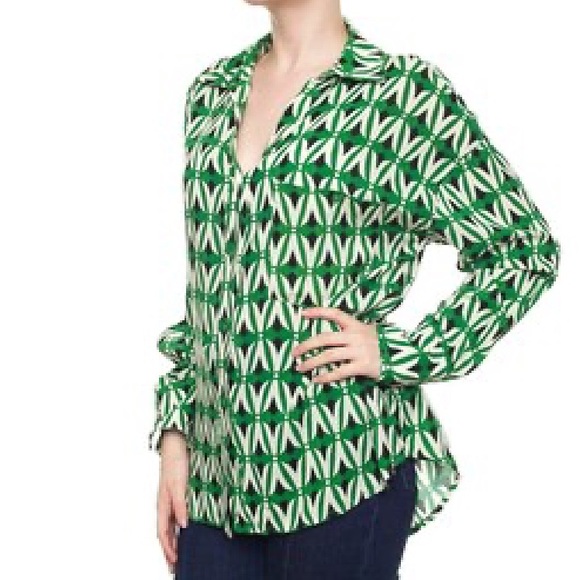 DEX Tops - DEX Geometric Print Collared Long Sleeve Button Up Women’s Blouse size X
